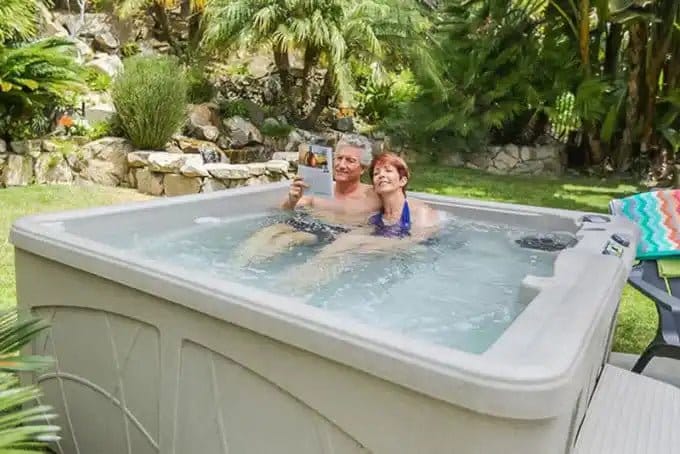 Lifesmart Bahama (LS350DX) 5-Person 28-Jet Plug and Play Spa