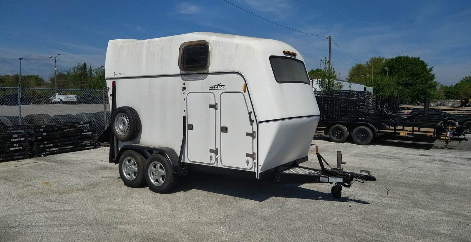 Horse Hauling Tandem Axle Trailer