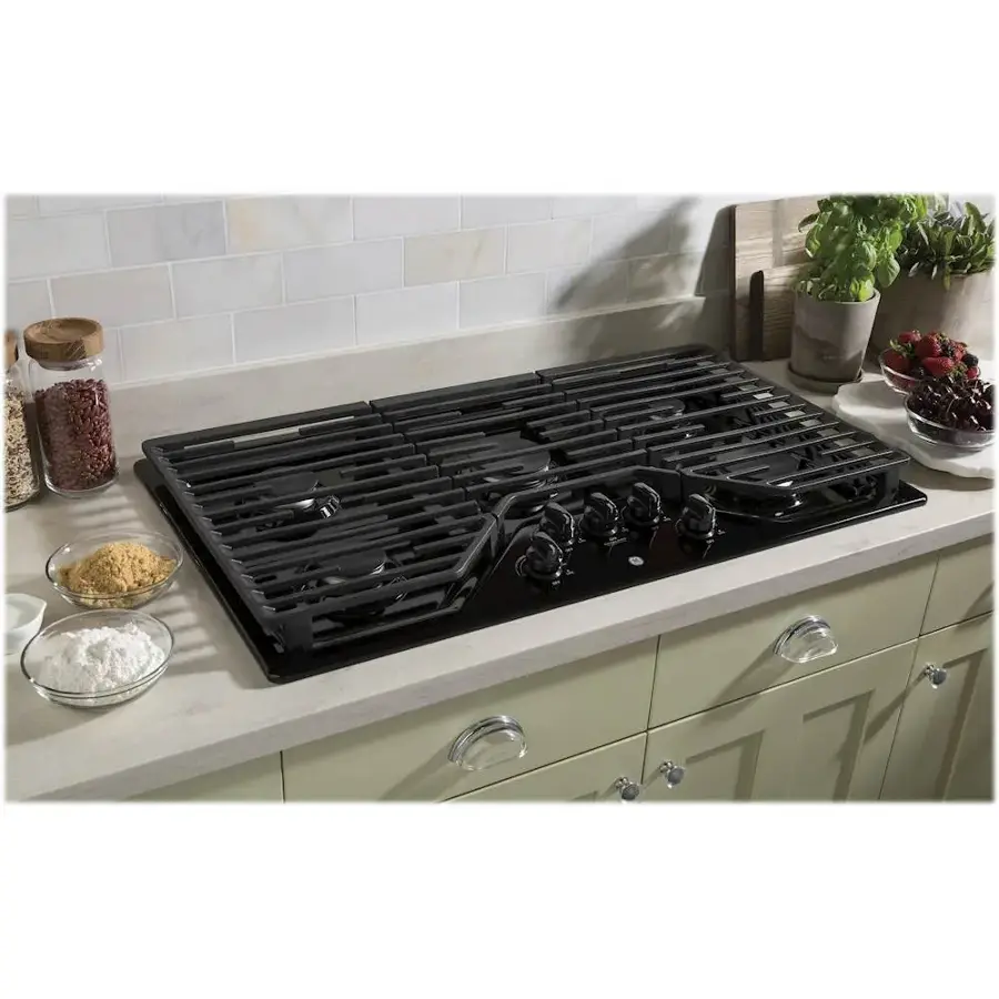 GE 36″ Built-in Gas Cooktop JGP5036DLBB - Image 3