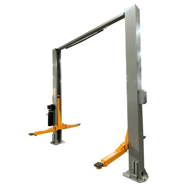 Triumph 11K 2 Post Clearfloor Lift with Single Side Release - Image 8