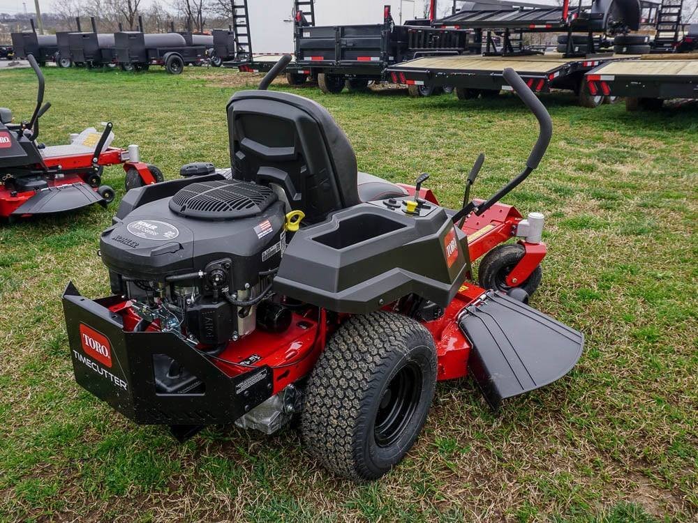 Toro 75746 42″ TimeCutter Zero Turn Mower 22HP Kohler - Image 3