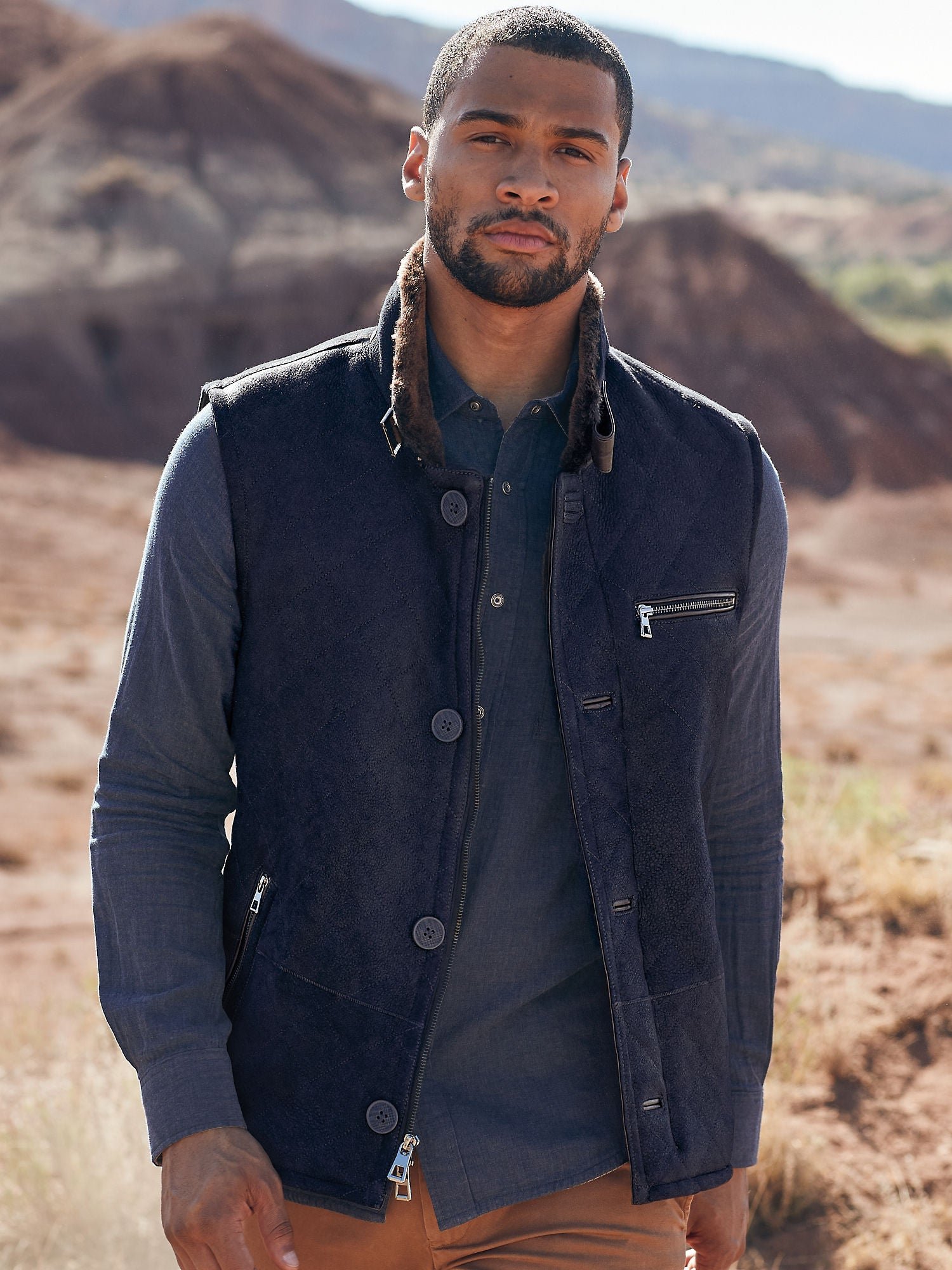 Hayes Quilted Sheepskin Vest - Image 4