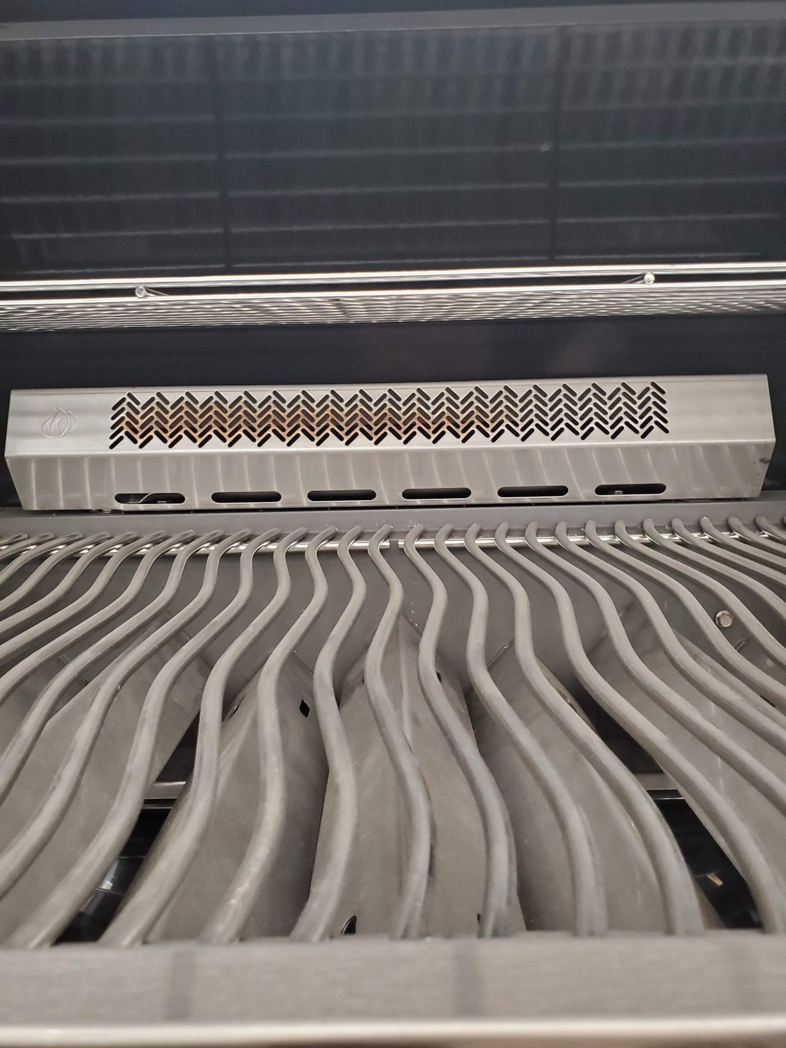 Outlet Napoleon Prestige 500 Propane Grill - Image 4