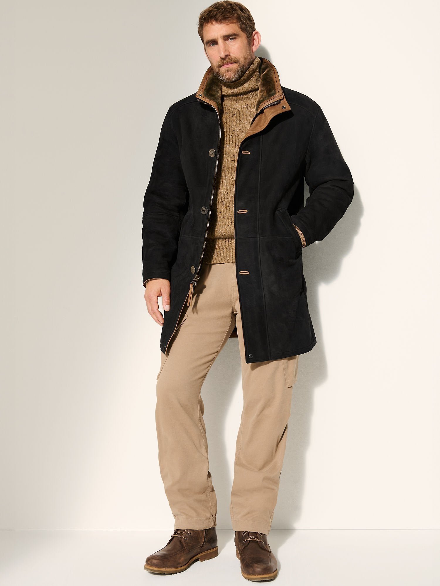 McKinley Black Sheepskin Coat - Image 4
