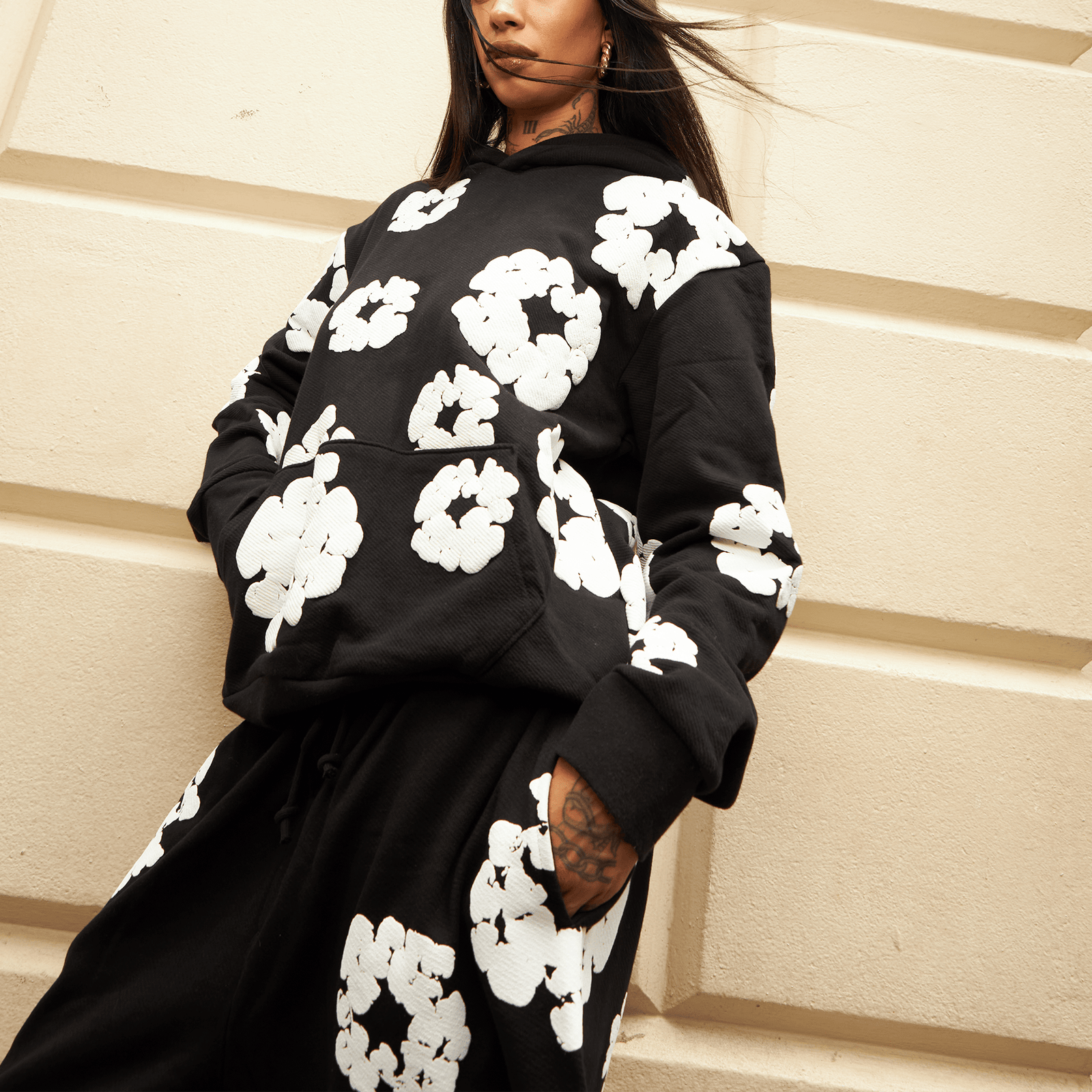 Denim Tears The Cotton Wreath Shorts ‘Black’ - Image 3