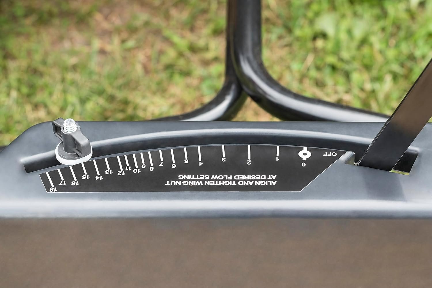 Agri-Fab 45-0543 Tow-Behind 100 lb Lawn & Garden Spiker Seeder Spreader - Image 32