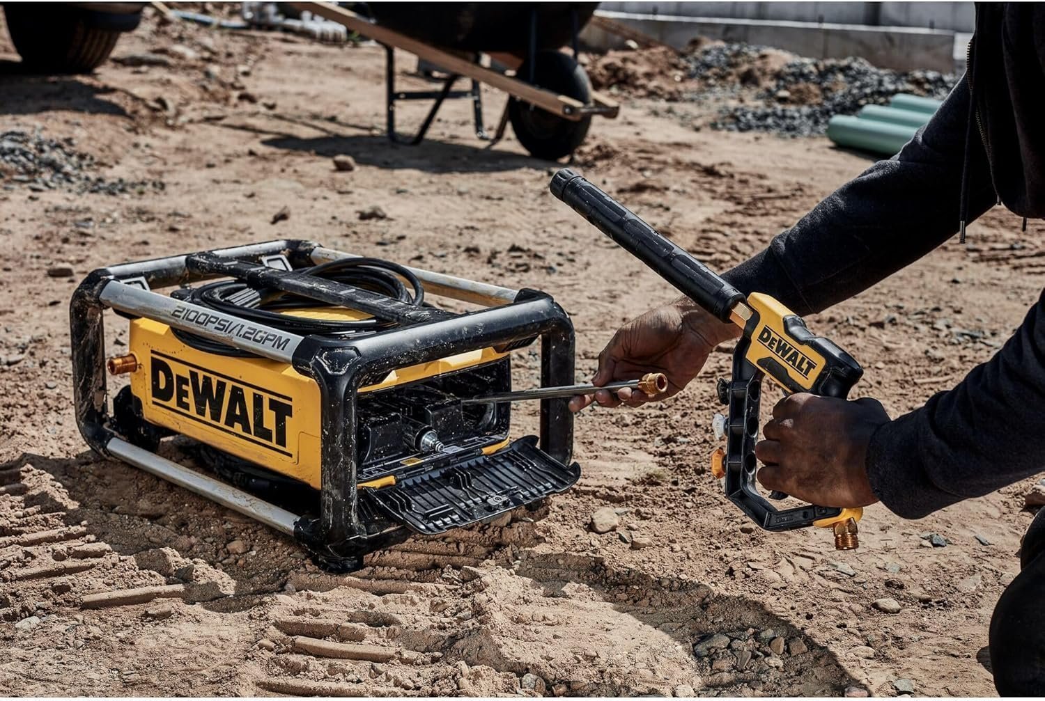 DEWALT Electric Pressure Washer, 2100 PSI, Jobsite Power Washer (DWPW2100) Yellow - Image 9