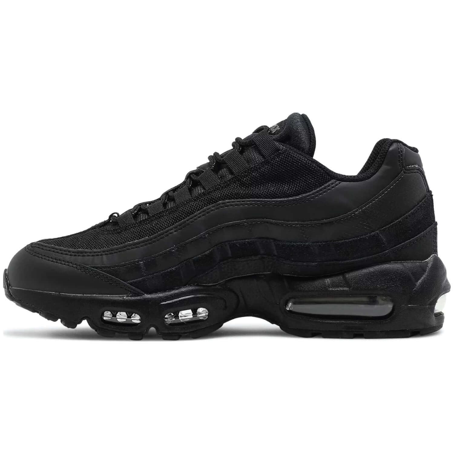 Air Max 95 Essential ‘Triple Black’