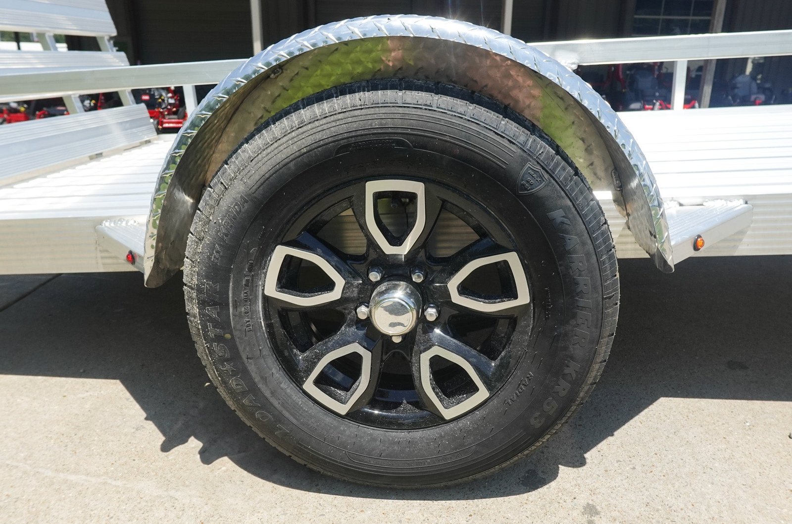 5′ x 10′ Aluminum Utility Trailer with Gate and Mag Wheels – 3500 lb Axle - Image 15