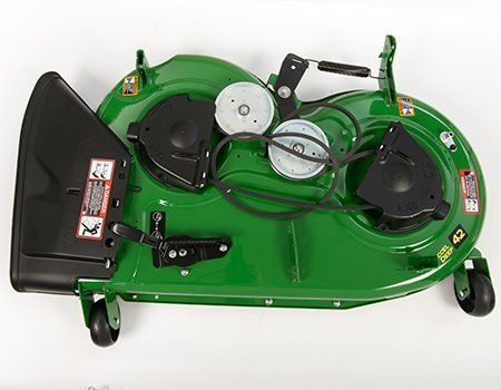 Z315E ZTrak Mower with 42-in. Deck - Image 13